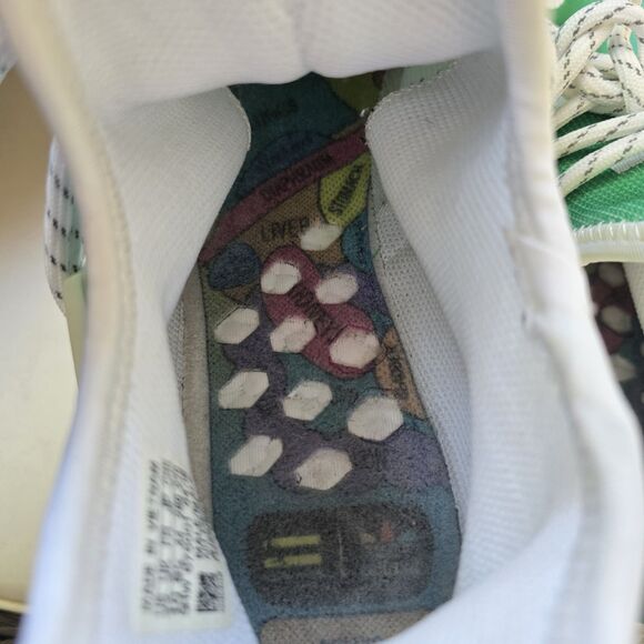 Size 10 - adidas Pharrell x NMD Hu Trail China Exclusive Youth - Picture 9 of 10